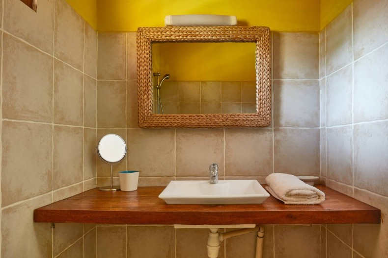 Villa Jaune 2 chambres avec piscine privée kaz a coco jaune 3.jpg